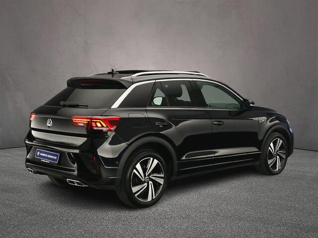 Volkswagen T-Roc R-Line 1.5 TSI 150pk DSG Automaat Panoramadak, Adaptive cruise control, LED koplampen, App connect, Achteruitrijcamera, Parkeersensoren