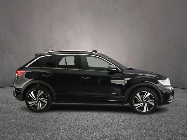 Volkswagen T-Roc R-Line 1.5 TSI 150pk DSG Automaat Panoramadak, Adaptive cruise control, LED koplampen, App connect, Achteruitrijcamera, Parkeersensoren