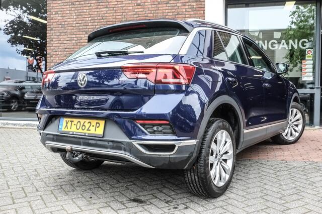 Volkswagen T-Roc 1.5 TSI Sport | Virtual cockpit | Trekhaak | LED koplampen