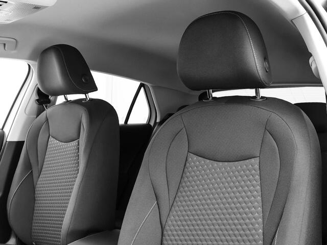 Volkswagen T-Roc Life First Edition 1.5 eTSI 116 PK 7 versn. DSG · Comfort Pakket · Achteruitrijcamera · Draadloze telefoonlader · Prijs is inclusief inruilpremie ·