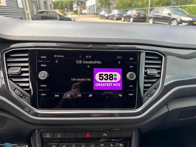 Volkswagen T-Roc 1.5 TSI Sport LED ACC DSG CarPlay Stoelverwarming