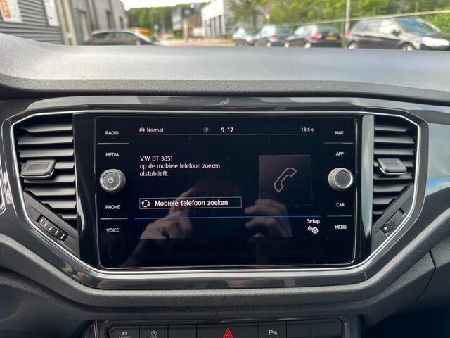Volkswagen T-Roc 1.5 TSI Sport LED ACC DSG CarPlay Stoelverwarming