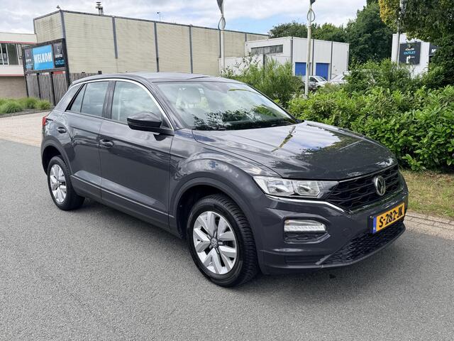 Volkswagen T-Roc 1.0 TSI 116PK NavigatieoAirco
