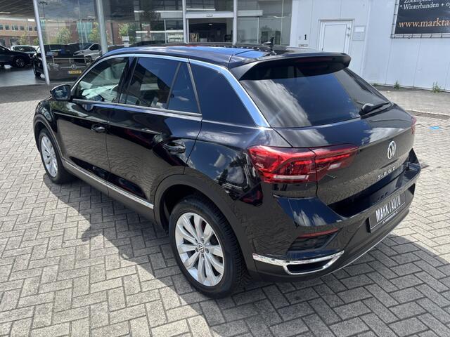 Volkswagen T-Roc 1.5 TSI Sport Carplay Bluetooth Parkeersensoren