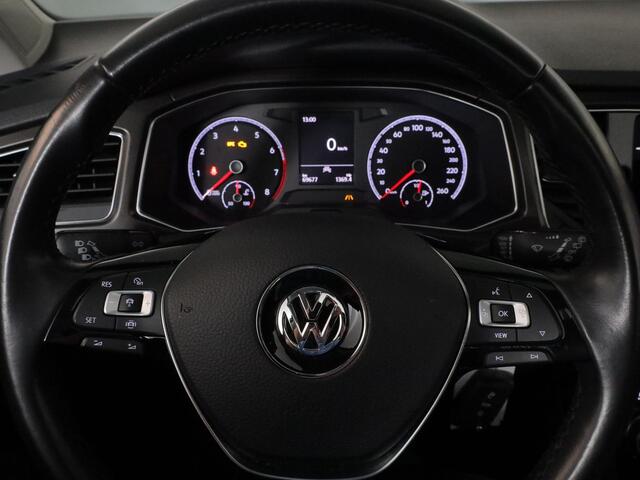 Volkswagen T-Roc 1.0 TSI Style 115 pk | Navigatie via App | Panoramadak | Parkeersensoren | Adaptieve cruise control | LED koplampen | Autom. airco |