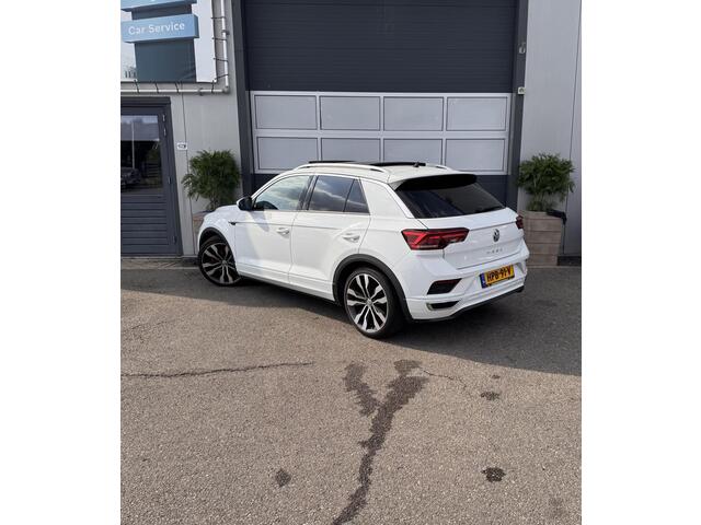 Volkswagen T-Roc 1.5 TSI R-Line / Pano/ R Line / LM Velgen /