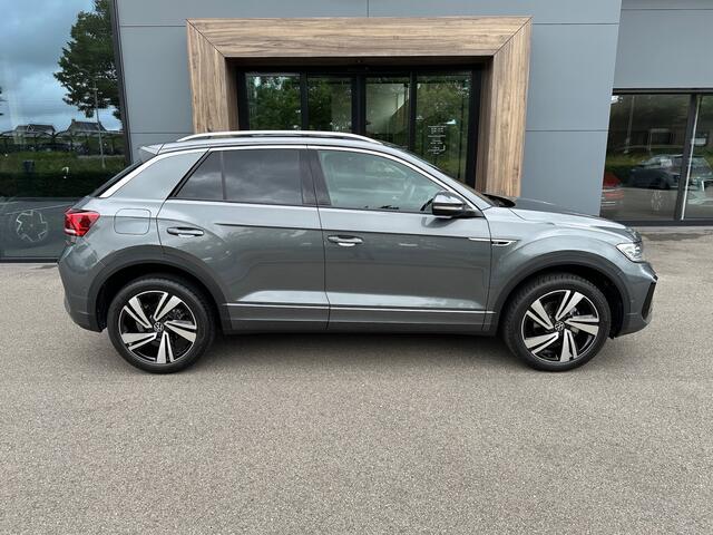 Volkswagen T-Roc 1.5 TSI 150pk DSG R-Line | Camera | Keyless | Elek. Achterklep | Dode hoek | Rijklaar incl. 1 jaar Bovag garantie
