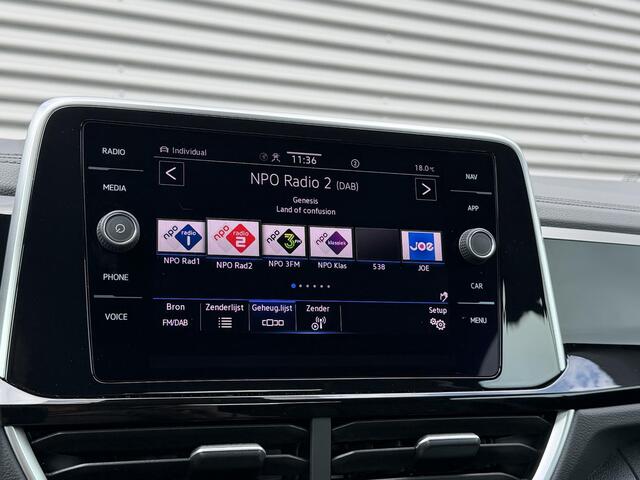 Volkswagen T-Roc 1.5 TSI R-Line |Cabrio|Camera|Stuurver|