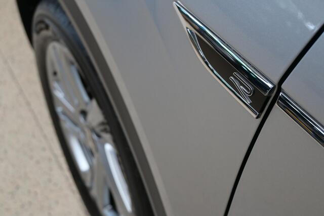 Volkswagen T-Roc 1.5 TSI 150pk R-Line | IQ. Light | Virtual | Navi | PDC assistent | 100% (Dealer) onderhouden label
