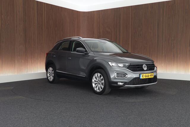 Volkswagen T-Roc 1.5 TSI 150pk DSG Sport Camera LED Stoelverwarming Navigatie