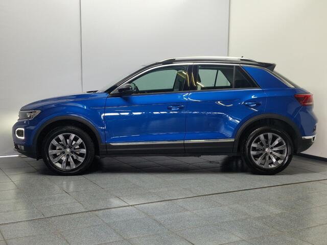 Volkswagen T-Roc 1.5 TSI Sport Automaat, maar 25.000KM, Keyless Entry/Start, Applecarpl./Andr. Auto, Elektr. Achterklep, Navigatie, Adaptive CruiseControl, Afneembare Trekhaak