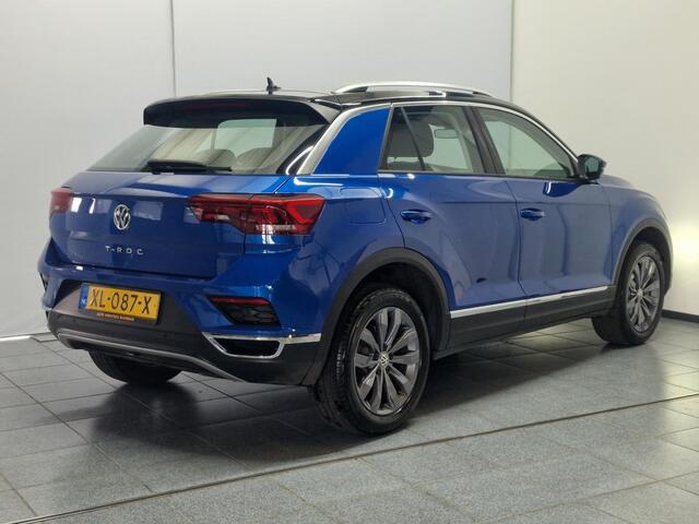 Volkswagen T-Roc 1.5 TSI Sport Automaat, maar 25.000KM, Keyless Entry/Start, Applecarpl./Andr. Auto, Elektr. Achterklep, Navigatie, Adaptive CruiseControl, Afneembare Trekhaak