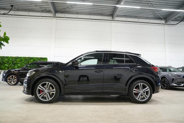 Volkswagen T-Roc 2.0 TSI 4Motion 190PK 2x R-Line * Trekhaak - Camera - Beats - ACC - Blind Spot - App - LED *