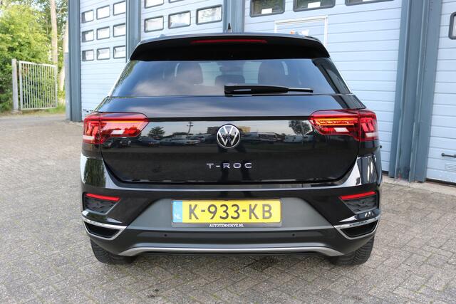 Volkswagen T-Roc 1.5 TSI Sport Autom Virtuel cockpit Xenon Navi Camera Bj:2021