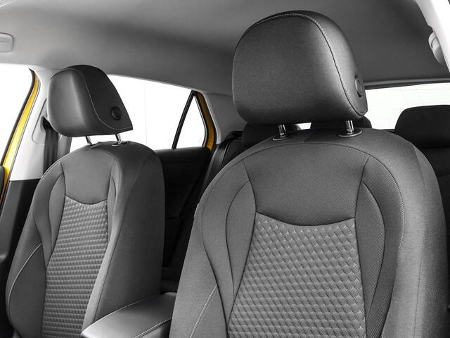 Volkswagen T-Roc Life First Edition 1.5 eTSI 116 PK 7 versn. DSG · Achteruitrijcamera · Comfort pakket · Voorraad OUTLET · Prijs is inclusief inruilpremie ·