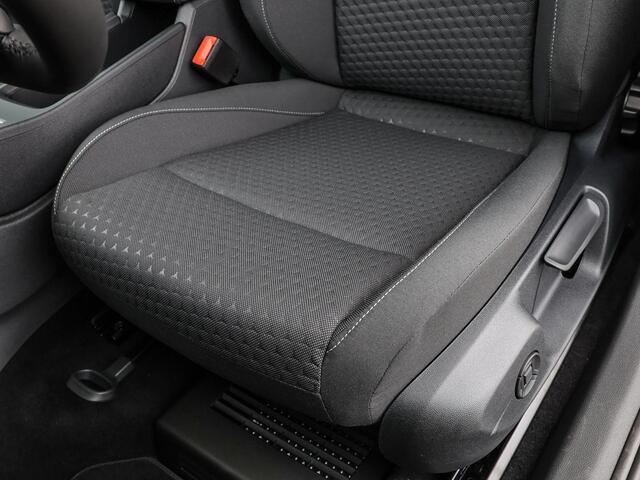 Volkswagen T-Roc Life First Edition 1.5 eTSI 116 PK 7 versn. DSG · Achteruitrijcamera · Comfort pakket · Voorraad OUTLET · Prijs is inclusief inruilpremie ·