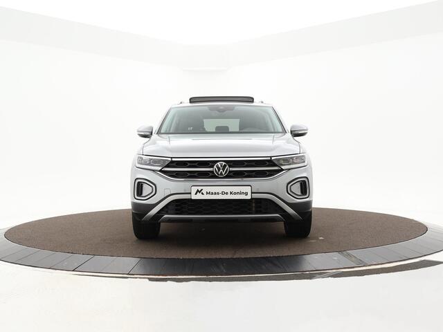 Volkswagen T-Roc 1.5 TSI 150pk DSG Style · Panoramadak · Camera · Matrix LED · Keyless · Leder Vienna · Dodehoeksensor ·