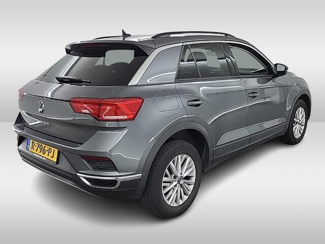 Volkswagen T-Roc 1.0 TSI Style 2e-Eig. & Keurig-Onderh. BOVAG-Garantie. NL-Auto.