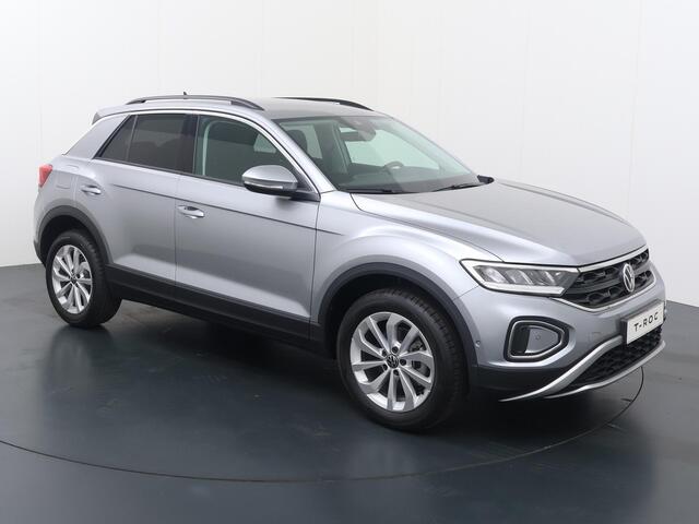Volkswagen T-Roc Life Edition 1.0 85 kW / 116 pk TSI SUV 6 versn. | Navigatie | Climatronic | Stoel pakket met lendesteunen |