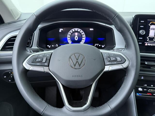 Volkswagen T-Roc Life Edition 1.0 85 kW / 116 pk TSI SUV 6 versn. | Navigatie | Climatronic | Stoel pakket met lendesteunen |
