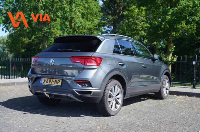 Volkswagen T-Roc 1.5 TSI | LED | Trekhaak | Adapt.Cruise | Stoelverw. | Camera | Allweatherb. | PDC | Highline