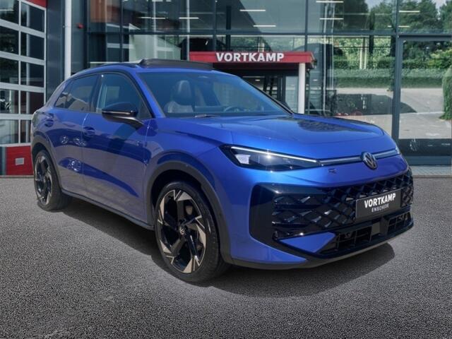 Volkswagen T-Roc 1.5 eTSI R-LINE PANO-DAK/TREKHAAK/CAMERA/20''INCH/IQ-LIGHTS