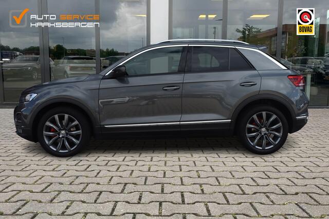 Volkswagen T-Roc 1.5 TSI Sport | Trekhaak | Camera | ACC |