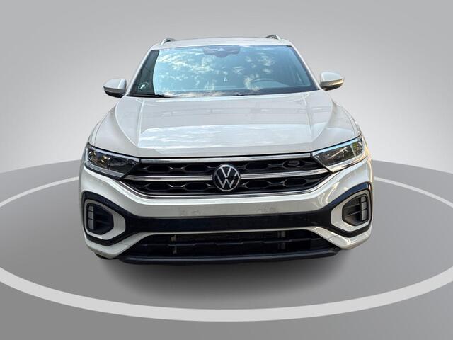 Volkswagen T-Roc 1.5 TSI 150pk DSG R-Line · Camera · Keyless · Dodehoeksensor · Stoelverwarming · Elek. Achterklep · ACC · Velours bekleding · Garantie t/m 26-02-2027