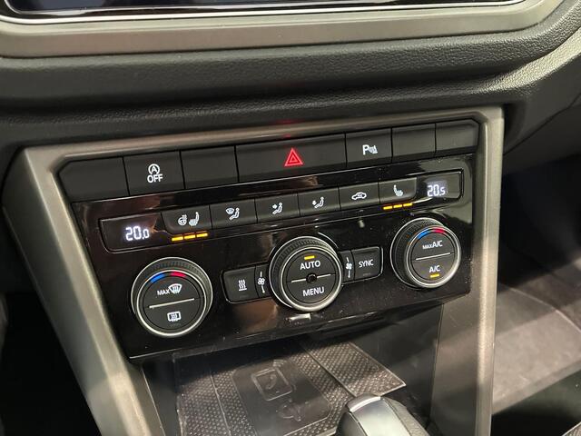 Volkswagen T-Roc 1.5 TSI 150pk DSG Style · Panoramadak · Camera · Elek. Achterklep · Dodehoeksensor · Stoelverwarming · Apple/Android Car Play ·