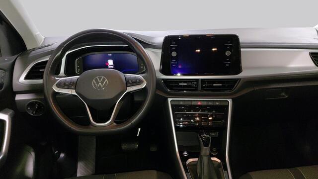 Volkswagen T-Roc 1.5 TSI Life Edition | camera | 17" | Climatronic |