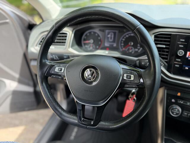 Volkswagen T-Roc 1.0 TSI Style | Clima | Adaptive | Camera | Trekhaak | Nieuwe Service & APK | Garantie |