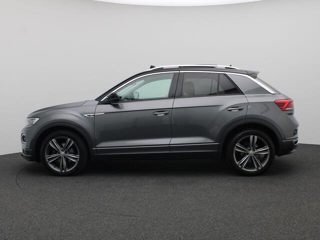 Volkswagen T-Roc 1.5 TSI Sport Business R 150PK DSG Panoramadak, R-Line, Keyless, Virtual Cockpit, Elektr. Achterklep, Stoelverwarming, Achteruitrijcamera, 19" LM Velgen