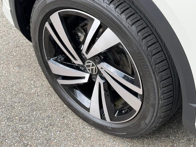 Volkswagen T-Roc 1.5 TSI 150pk DSG R-Line | Camera | Keyless | Elek. Achterklep | Dode hoek | Rijklaar incl. 1 jaar Bovag garantie
