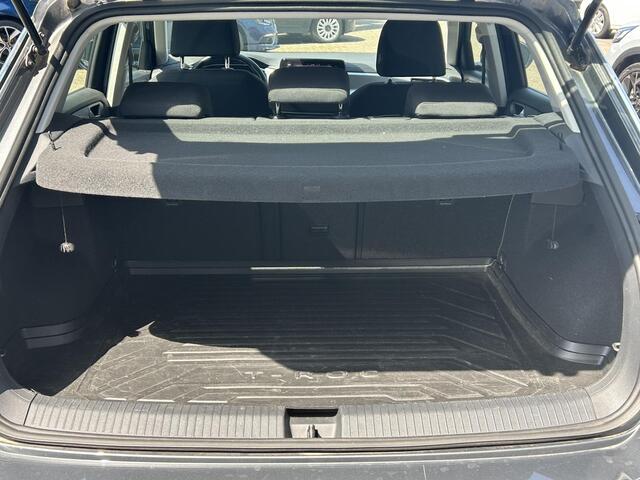 Volkswagen T-Roc 1.0 TSI Life Business | Digital Cockpit | Adaptive Cruise | Stoelverw. | Navigatie |