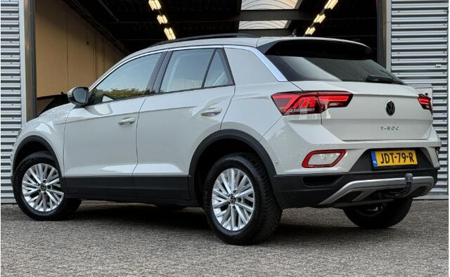 Volkswagen T-Roc 1.5 TSI Life l Automaat l Cruise Control l Stoelverwarming