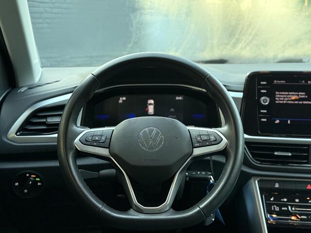 Volkswagen T-Roc 1.5 TSI Life l Automaat l Cruise Control l Stoelverwarming