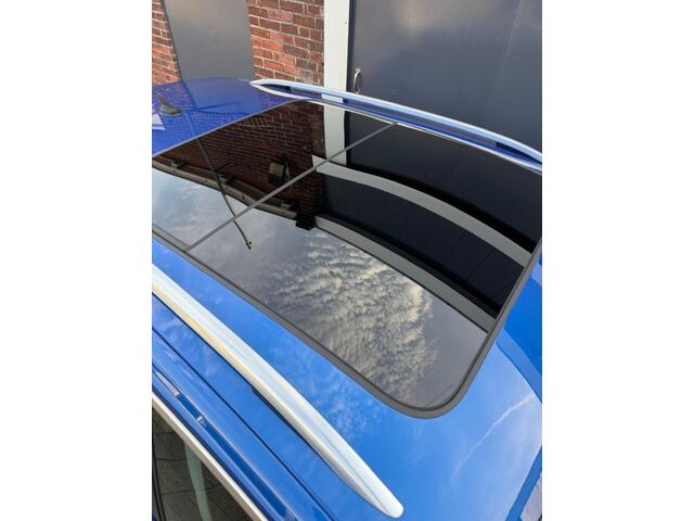 Volkswagen T-Roc 1.0 TSI Style Panodak LED Adapt. cruise NL auto