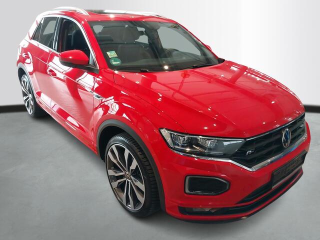 Volkswagen T-Roc 1.5 TSI 150pk Sport Business R-line DSG / Panoramadak / Camera / Adaptive Cruise / BEATS