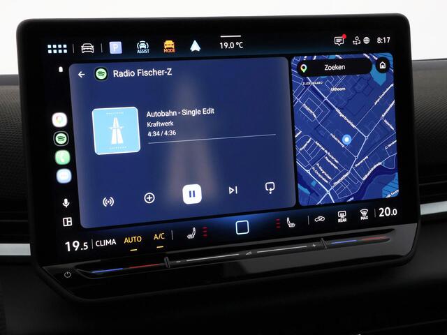 Volkswagen T-Roc R-Line First Edition 1.5 eTSI 150 PK 7 versn. DSG · Black Style Pakket · Achterklep met sensorgestuurde opening en vertraagde elektrische sluitfunctie, met afstandsontgrendeling · Voorraad OUTLET · Prijs is inclusief inruilpremie ·