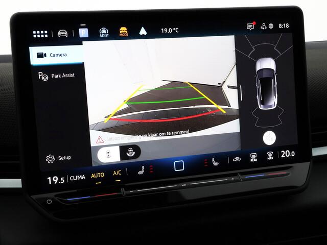 Volkswagen T-Roc R-Line First Edition 1.5 eTSI 150 PK 7 versn. DSG · Black Style Pakket · Achterklep met sensorgestuurde opening en vertraagde elektrische sluitfunctie, met afstandsontgrendeling · Voorraad OUTLET · Prijs is inclusief inruilpremie ·