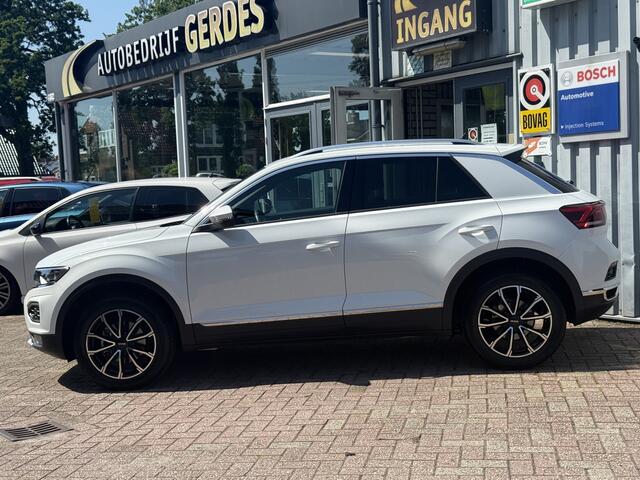 Volkswagen T-Roc 1.5 TSI Sport | AUTOMAAT | CAMERA | VIRTUAL DASH | NAVI | LED |