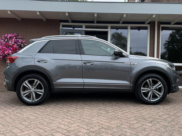 Volkswagen T-Roc 1.5 TSI Sport Business R | Pano | R-Line | Adapt. Cruise | BLIS | Clima | Stoelverwarming | Vir. Cockpit