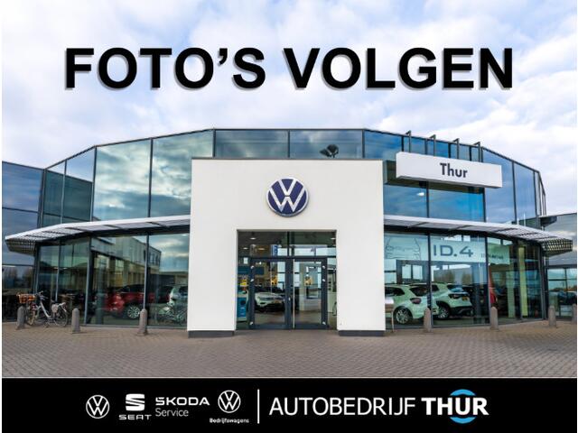 Volkswagen T-Roc 1.5 TSI Sport Business R 150PK / 110kW DSG, Panoramadak, R-Line in- en exterieur, achteruitrijcamera (rear view), parkeersensoren voor en achter (pdc), 18" 'Sebring' LMV, elektrisch verstel-, verwarm- en inklapbare buitenspiegels (spiegelpakket), lendeste