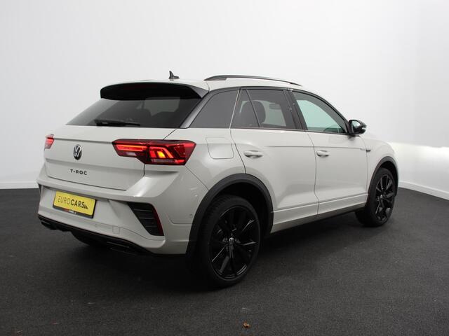 Volkswagen T-Roc 1.5 TSI DSG R-Line+Blackpack Climate control Adaptieve cruise control Panoramadak LED Navigatie Achteruitrijcamera Parkeersensoren Apple Carplay/ Android Auto Radio