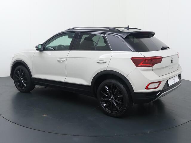 Volkswagen T-Roc 1.5 TSI Style | 150 PK | Automaat | Adaptive Cruise Control | Matrix LED | Navigatiesysteem | Keyless Entry |