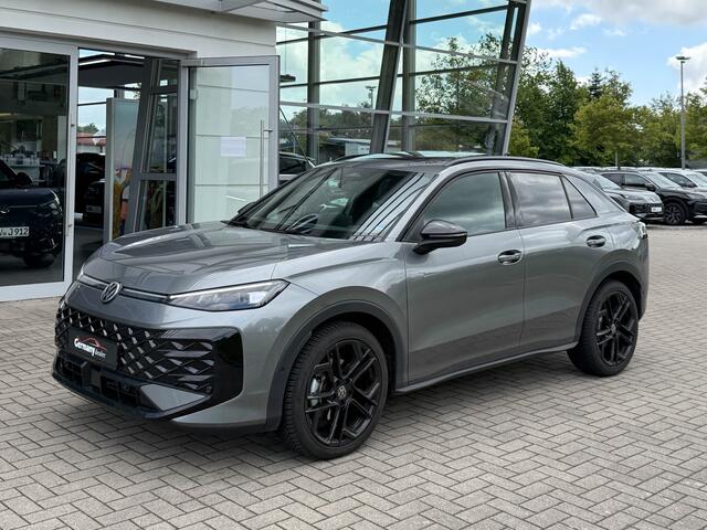 Volkswagen T-Roc 1.5 eTsi R-Line 150pk Pano Trekhaak Keyless Camera Stoel/Stuur verwarmd