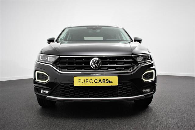 Volkswagen T-Roc 1.5 TSI DSG Sport 150 PK Navigatie Apple Carplay/Android Auto Climate Control Camera Adaptive Cruise Control Electrisch bedienbare achterklep