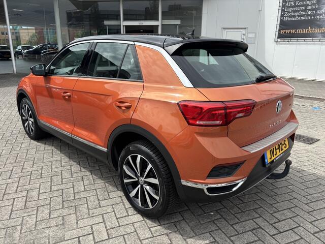 Volkswagen T-Roc 1.0 TSI Style Navi Trekhaak Carplay Stoelverwarming