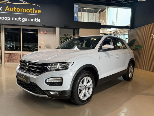 Volkswagen T-Roc 1.5 TSI Style climat/cruise control en navigatie