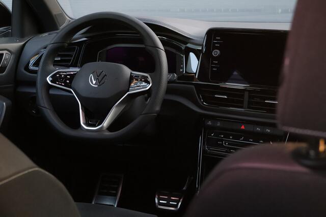 Volkswagen T-Roc 1.5 TSI 110kW DSG-7 R-Line Black Style IQ.Light/Camera/Virtual Cockpit Pro/ErgoActive/18"
